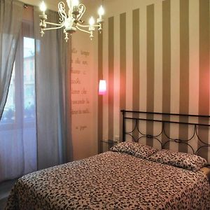 Deluxe Zimmer mit Kingsize-Bett